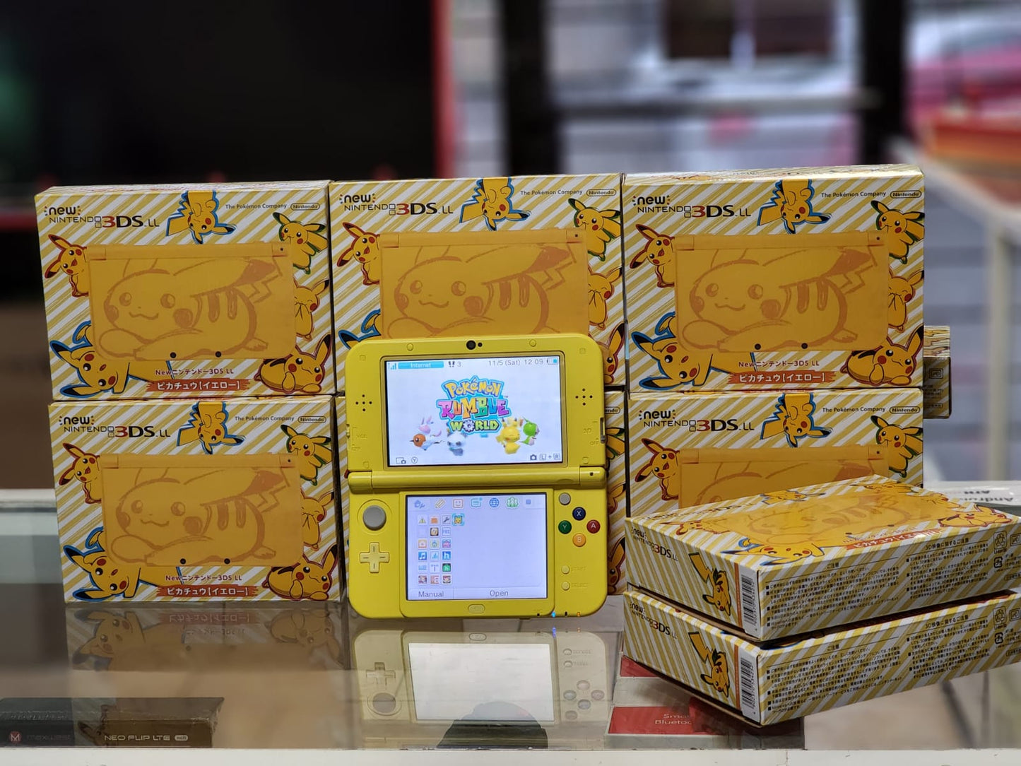 New 3DS XL Pikachu